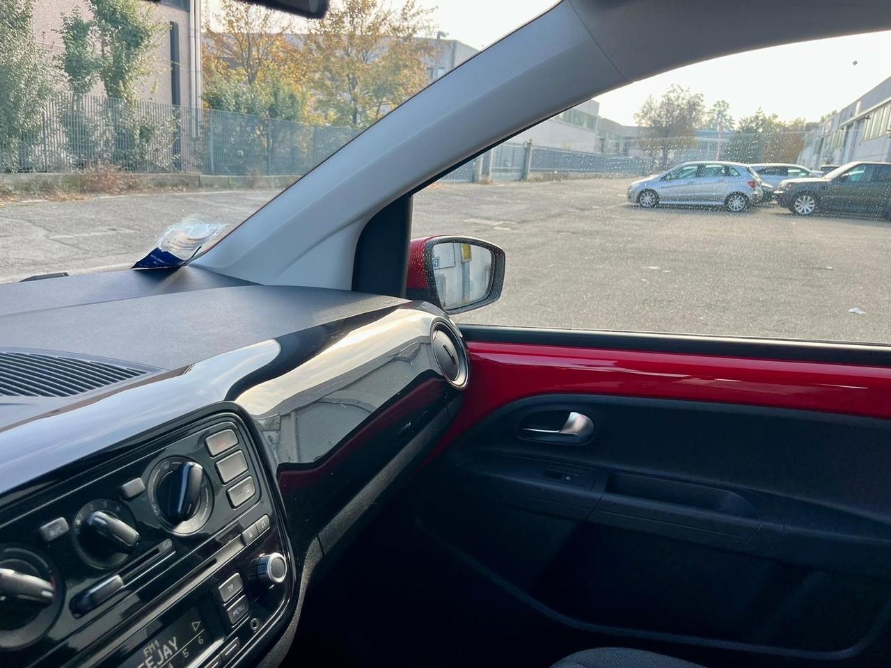 VW Up 1.0Metano 2013 36.000km!! Pari al nuovo