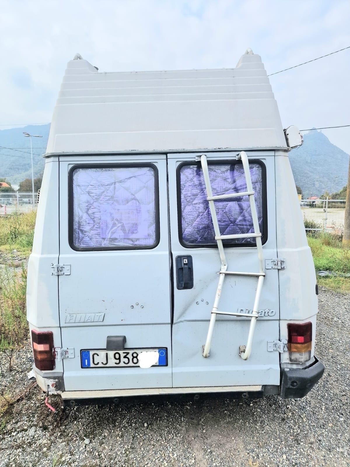 938 camper puro fiat 290 sinistrato del 1991 in saldo