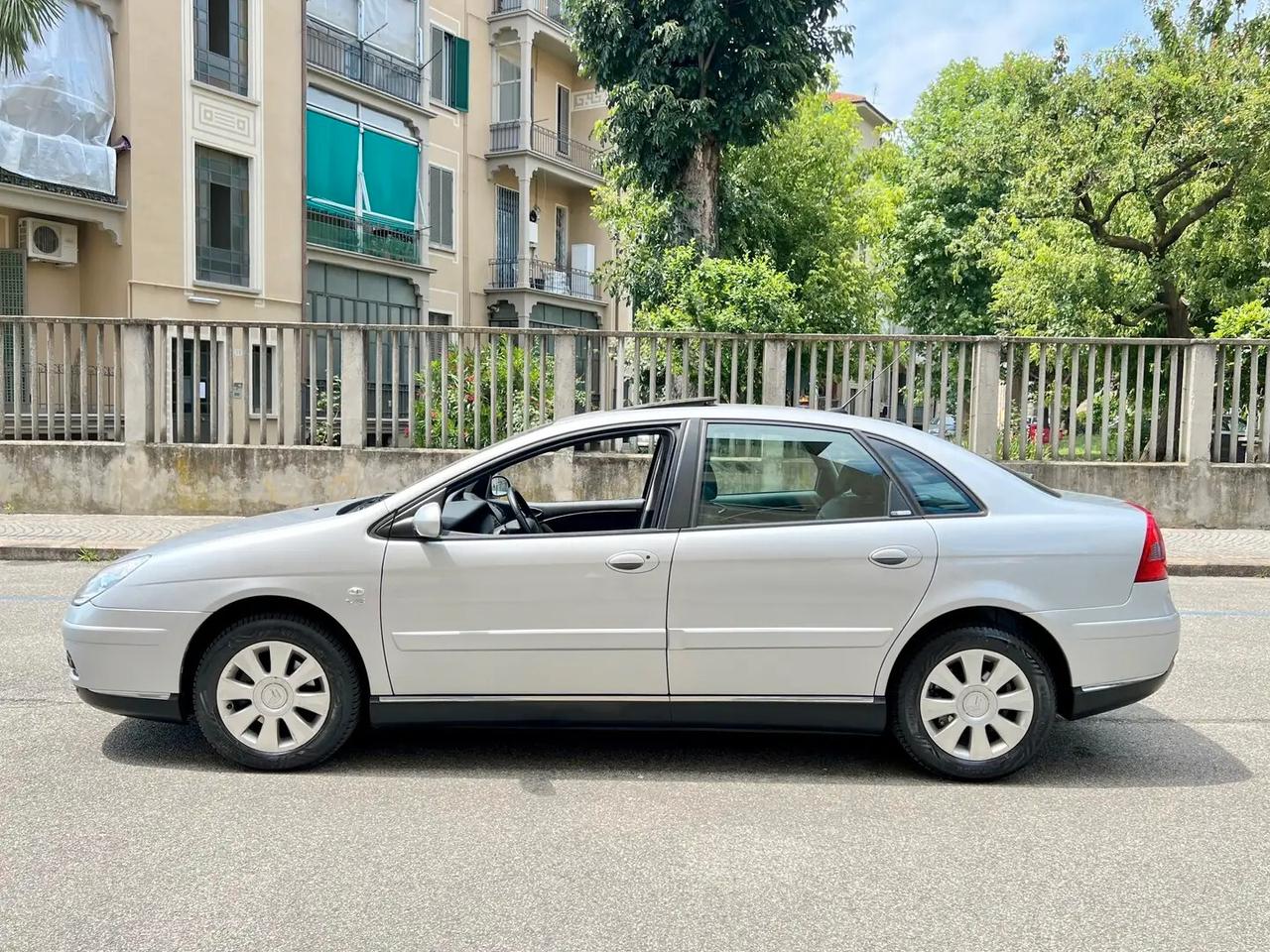 Citroen C5 3.0 V6 24V aut. Executive