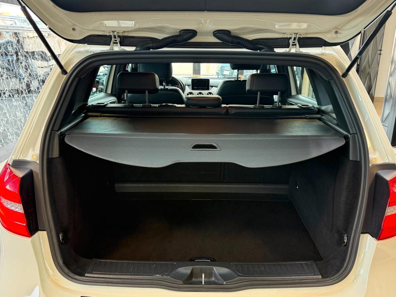 Mercedes-benz B 180 CDI BlueEFFICIENCY Premium