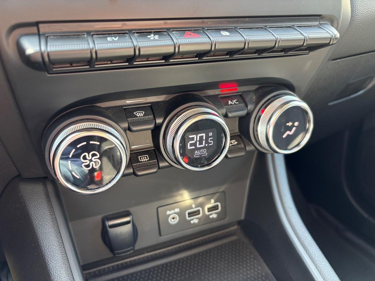 Renault Captur FullHybrid E-Tech 145CV Intens-2022