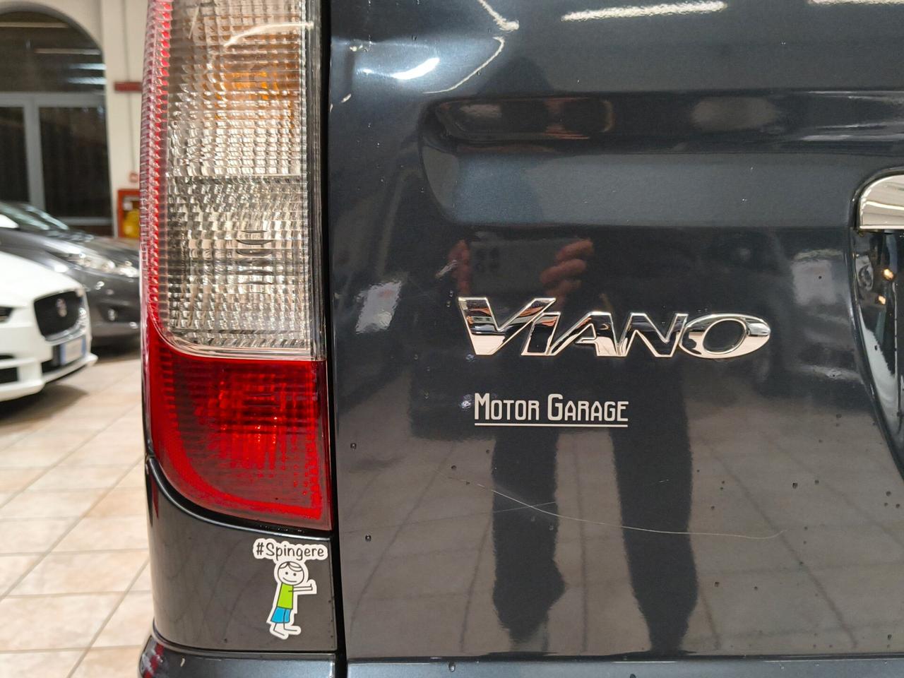 Mercedes-benz Viano 3.0 CDI komby long bi color