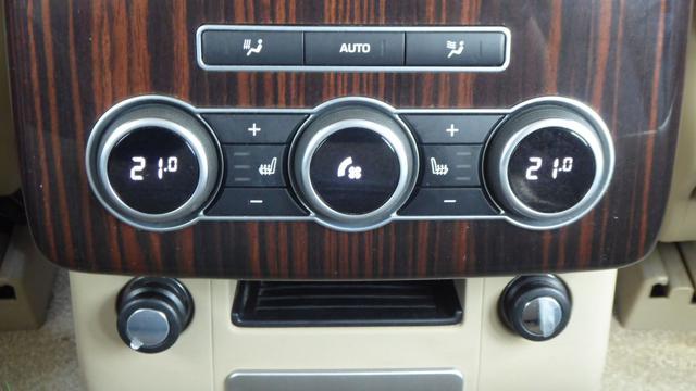 LAND ROVER Range Rover 3.0 TDV6 Vogue