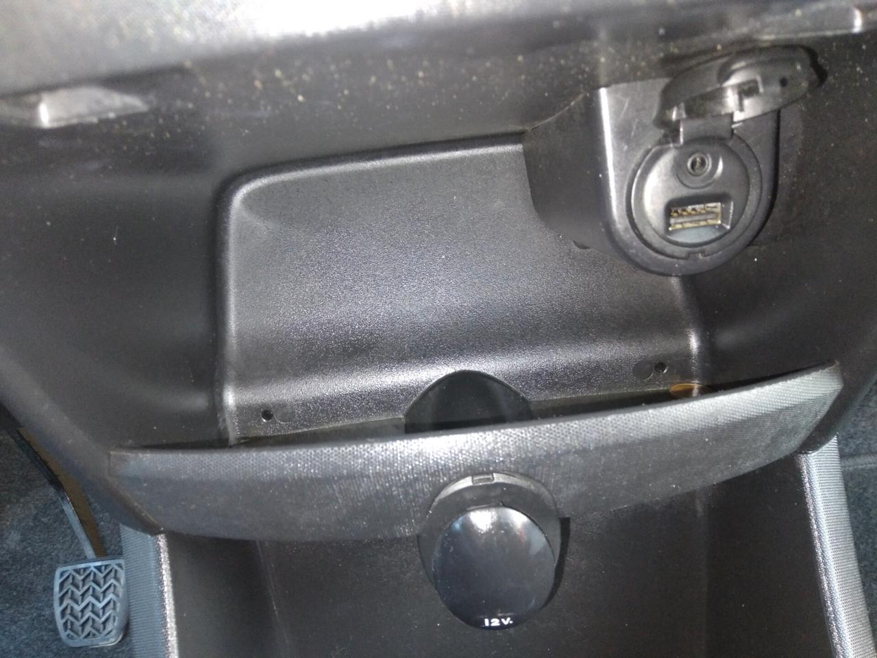 Toyota Aygo 1.0 12V VVT-i 5 porte Cool Soda Connect x neopatentati