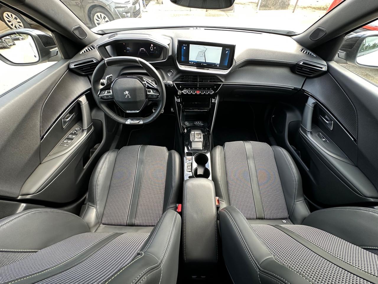 Peugeot 2008 BlueHDi 130 S&S EAT8 GT