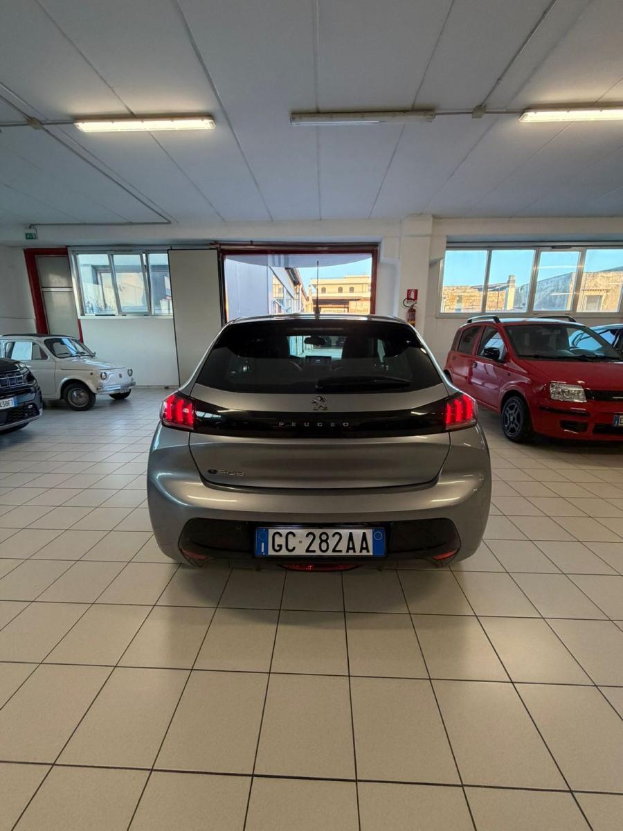 PEUGEOT - 208 / e-208