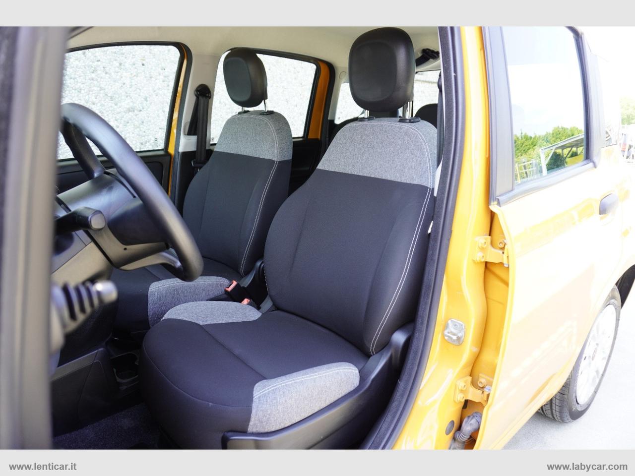 FIAT Panda 1.0 FireFly S&S Hybrid Adatta a Neopatentati