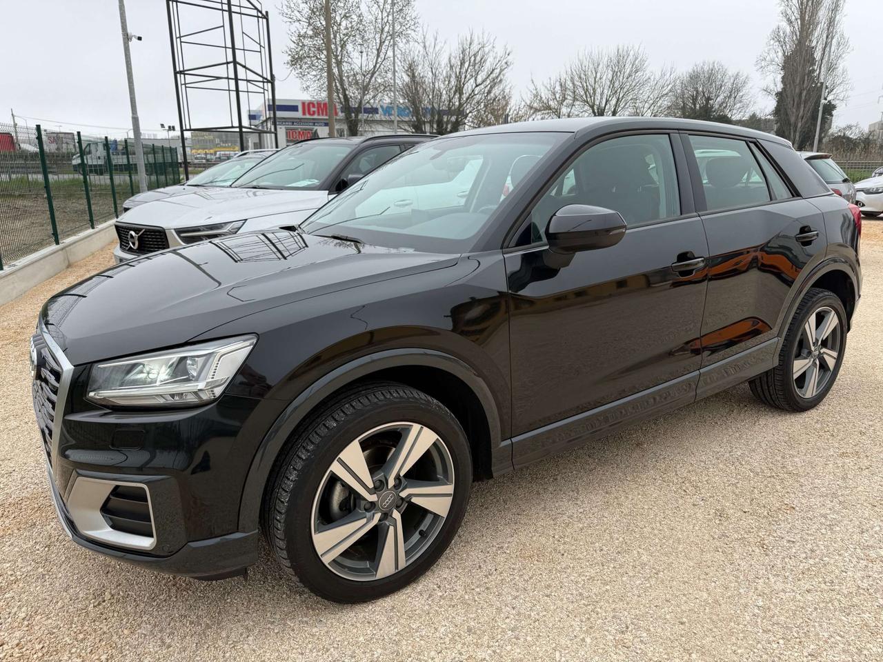 Audi Q2 Q2 30 1.6tdi Identity Black s-tronic my20