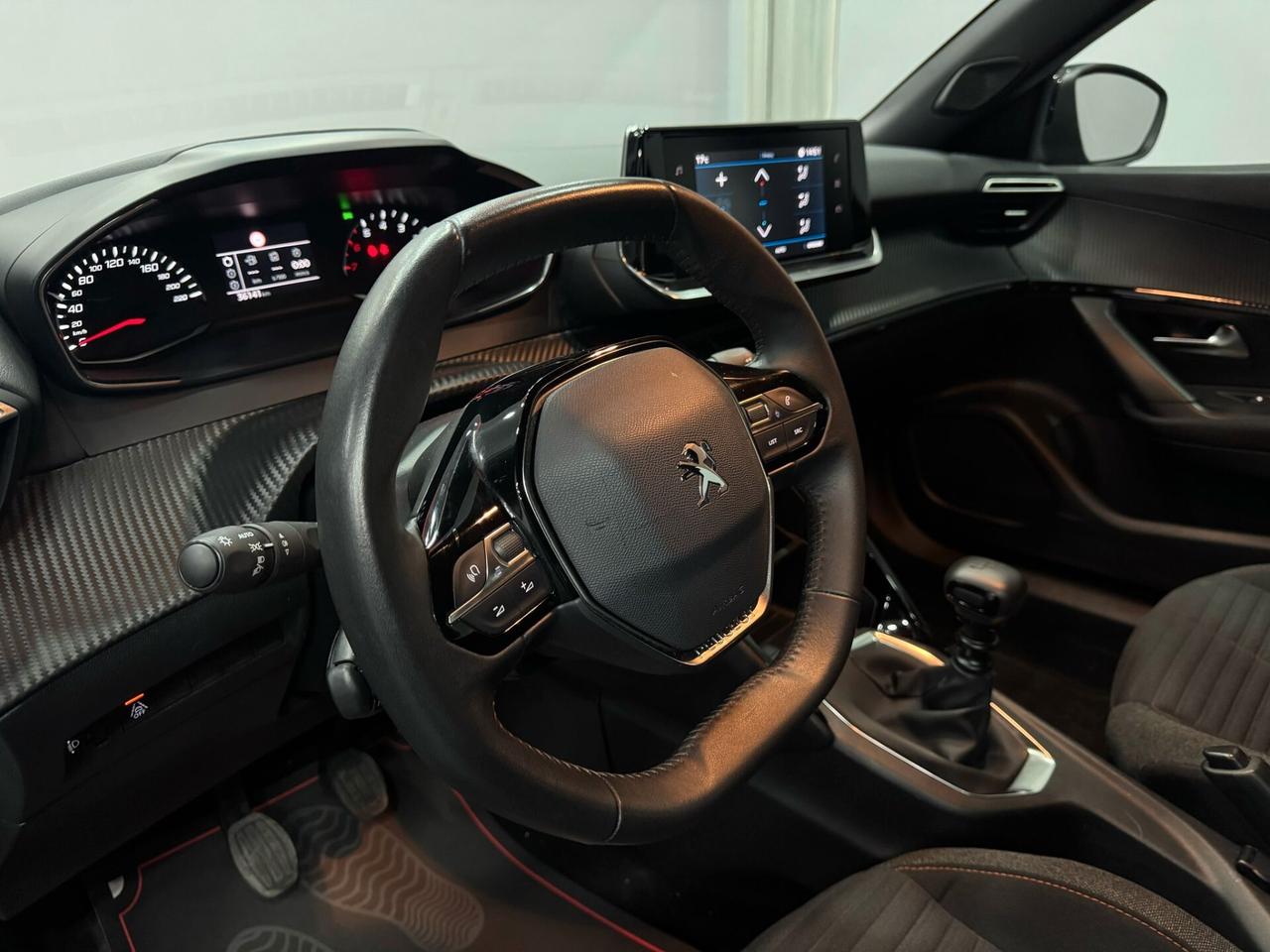 Peugeot 2008 PureTech 100 S&S Allure