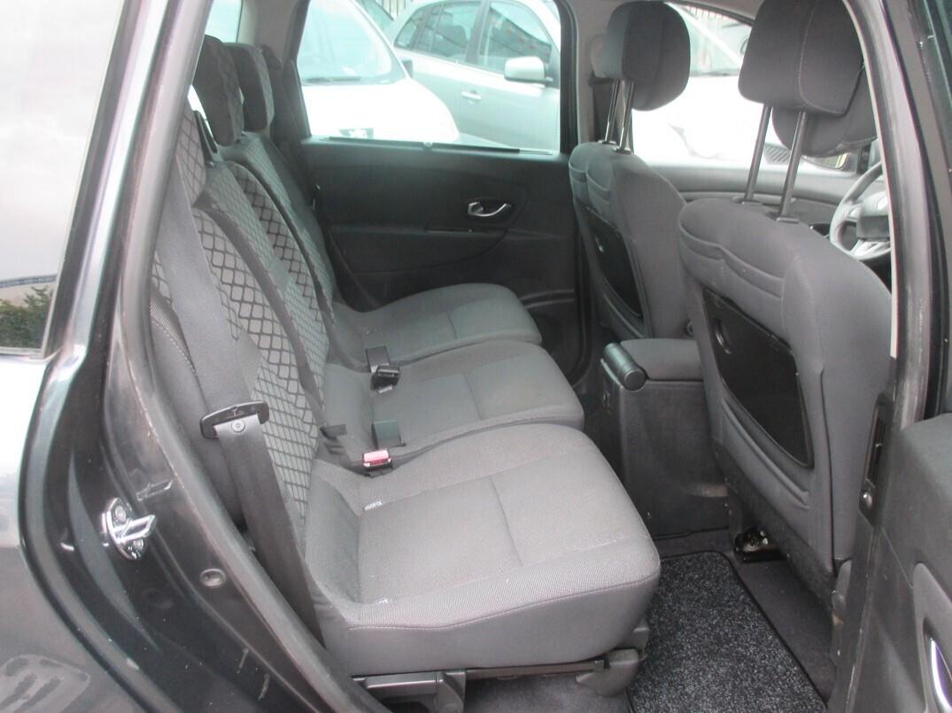 Renault Scenic 1.5 dCi 110CV Dynamique 7 Posti