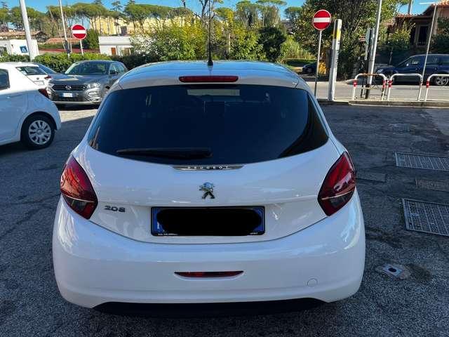 Peugeot 208 208 I 5p 1.2 puretech Active 82cv