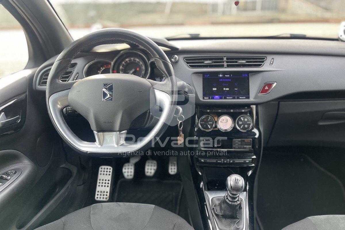 DS DS 3 BlueHDi 120 S&S Sport Chic