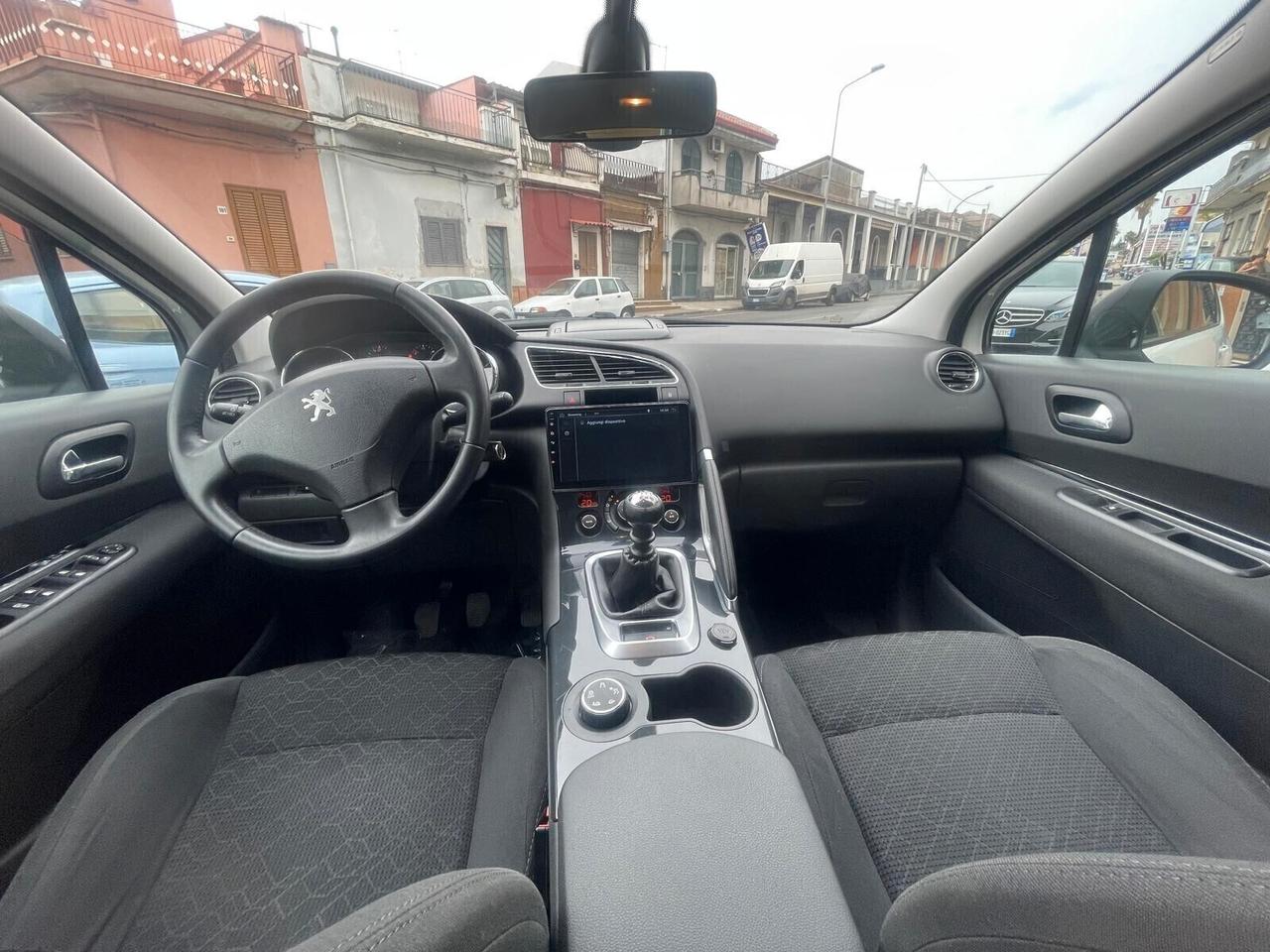 Peugeot 3008 1.6 HDi 115CV Business