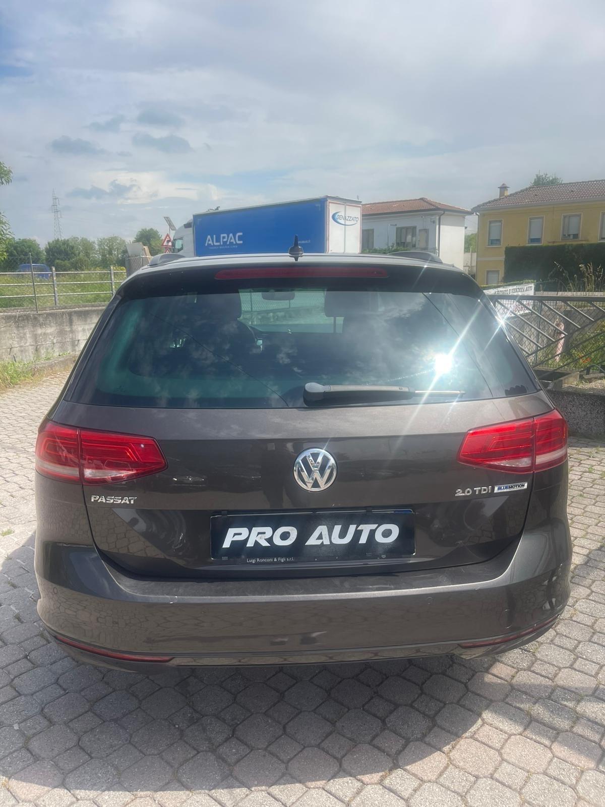 Volkswagen Passat Variant 2.0 TDI DSG Highline BlueMotion Technology