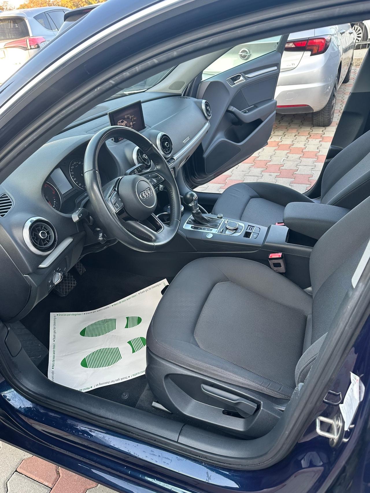 Audi A3 1.6 TDI 116 CV S tronic Design