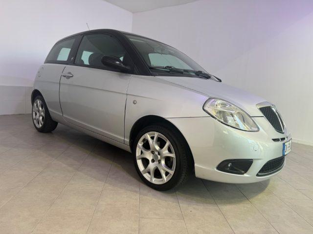 LANCIA Ypsilon 1.3 MJT 90 CV Blue&Me