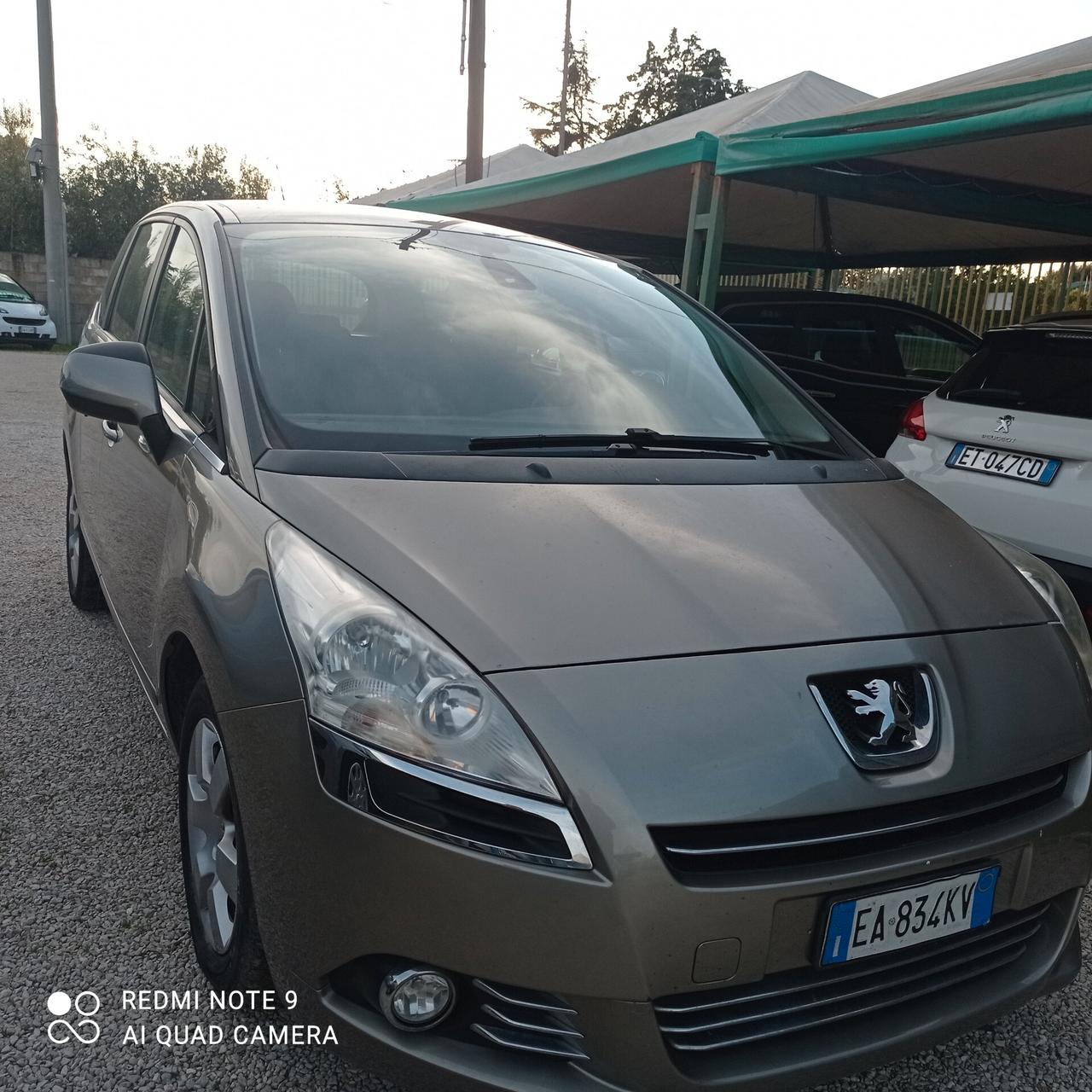 Peugeot 5008 1.6 HDi 112CV Business