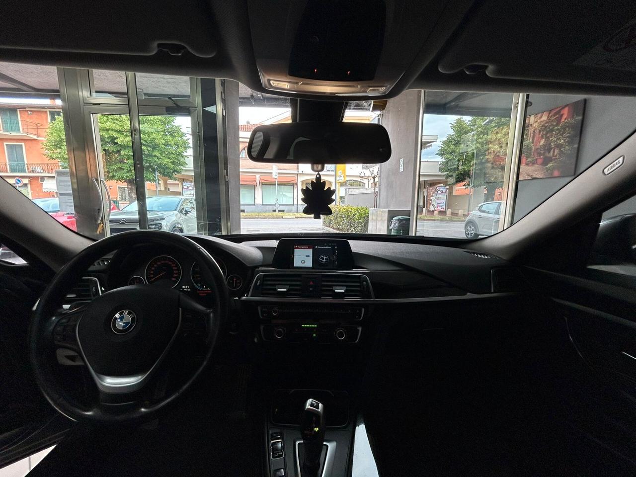 Bmw Gran Turismo 318d Business auto