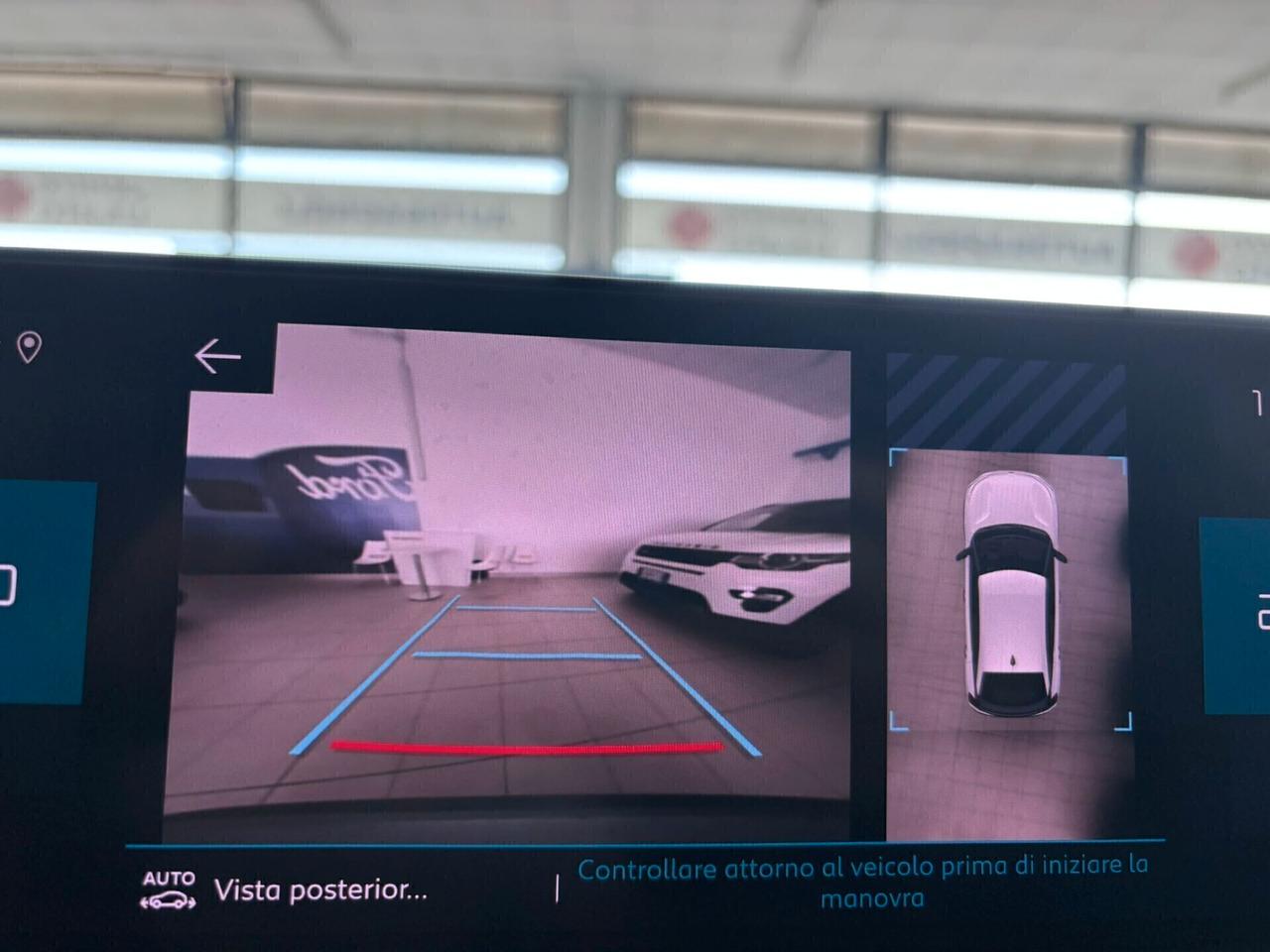 Citroen C4 SHINE PureTech 130 EAT8 SPOTICAR