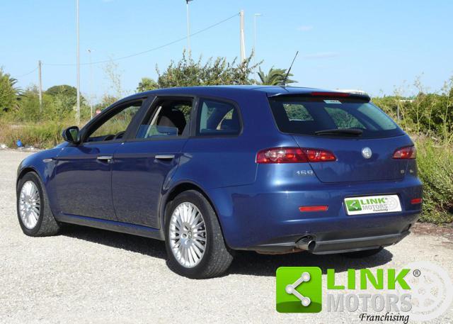 ALFA ROMEO 159 1.9 JTDm 16V Sportwagon Distinctive