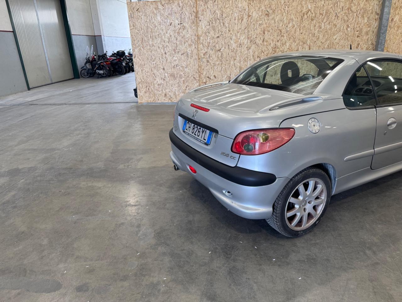 Peugeot 206 1.6 16V CC