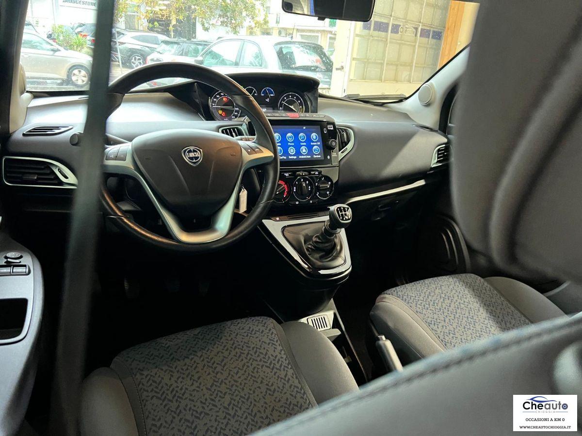 LANCIA - Ypsilon - 1.0 FireFly 5p. S&S Hybrid Oro