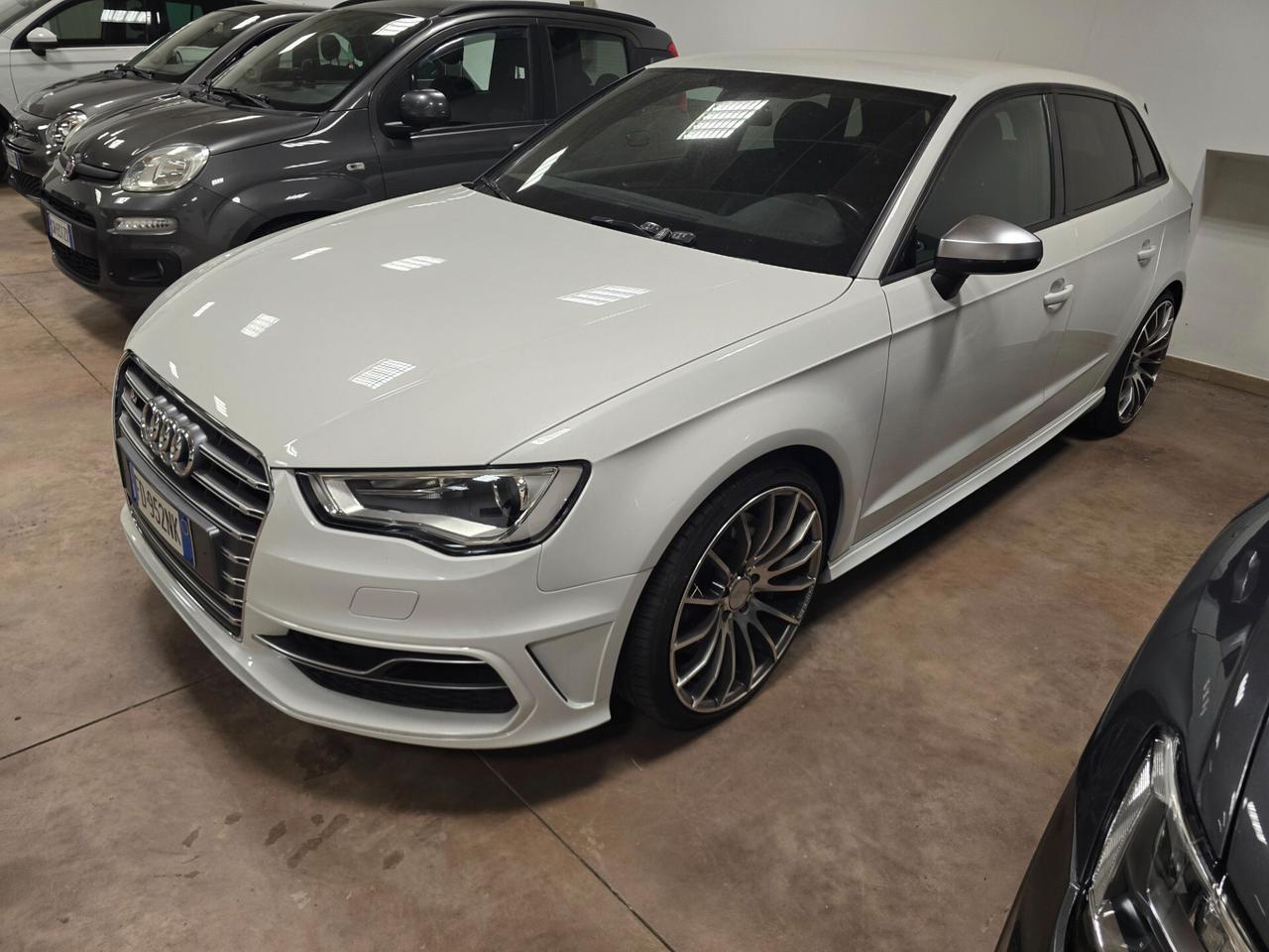 Audi S3 2.0 TFSI 300CV