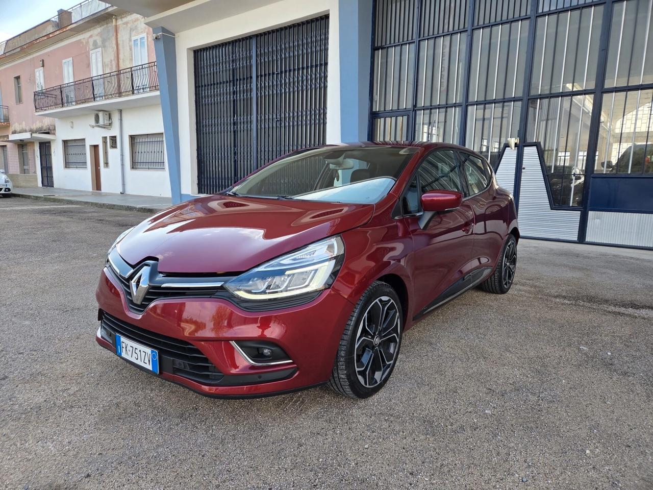 Renault Clio dCi 8V 75 CV Start&Stop 5 porte Energy Intens