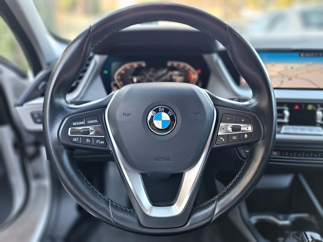 Bmw 118 118d 5p. Business Advantage
