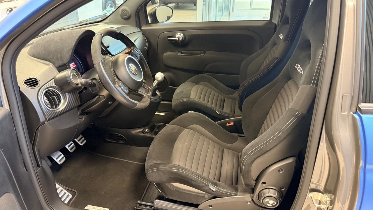 Abarth 695 1.4 Turbo T-Jet 180 CV