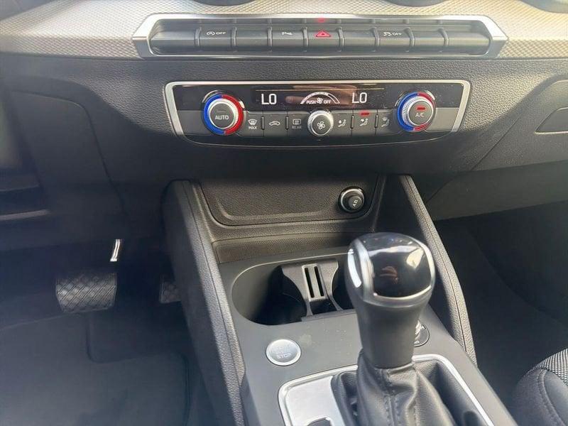 Audi Q2 Identity Black 35 TDI 150CV S tronic KM0