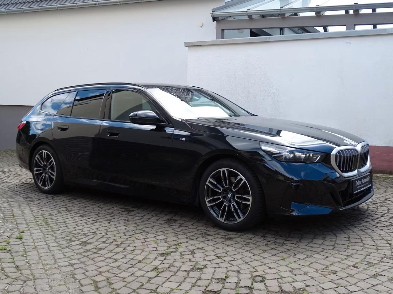 BMW*520d*48V*TOURING*M-SPORT*H&K*HEADUP*360°*DAB*