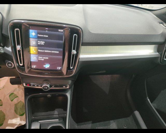 VOLVO XC40 1.5 t4 phev Inscription Expression auto