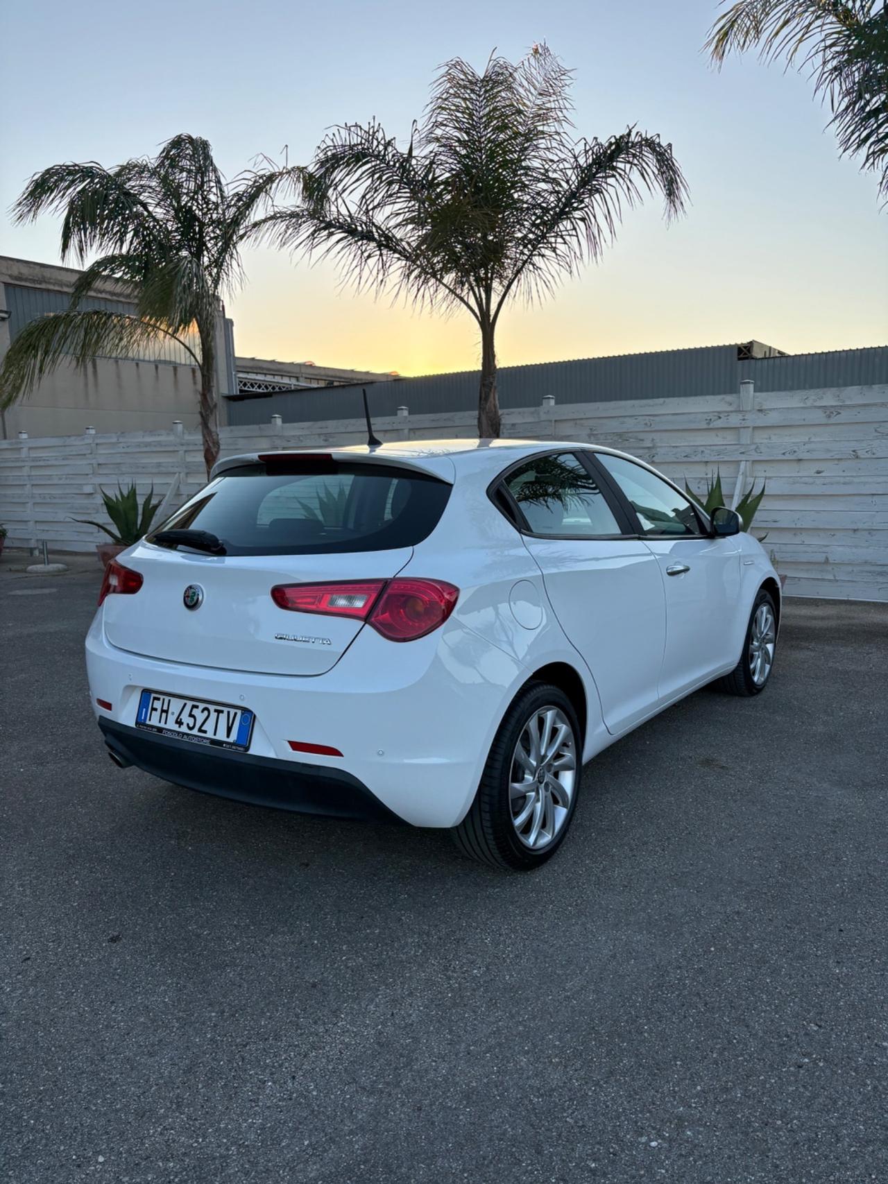 Alfa Romeo Giulietta 1.6 JTD zero lavori da fare