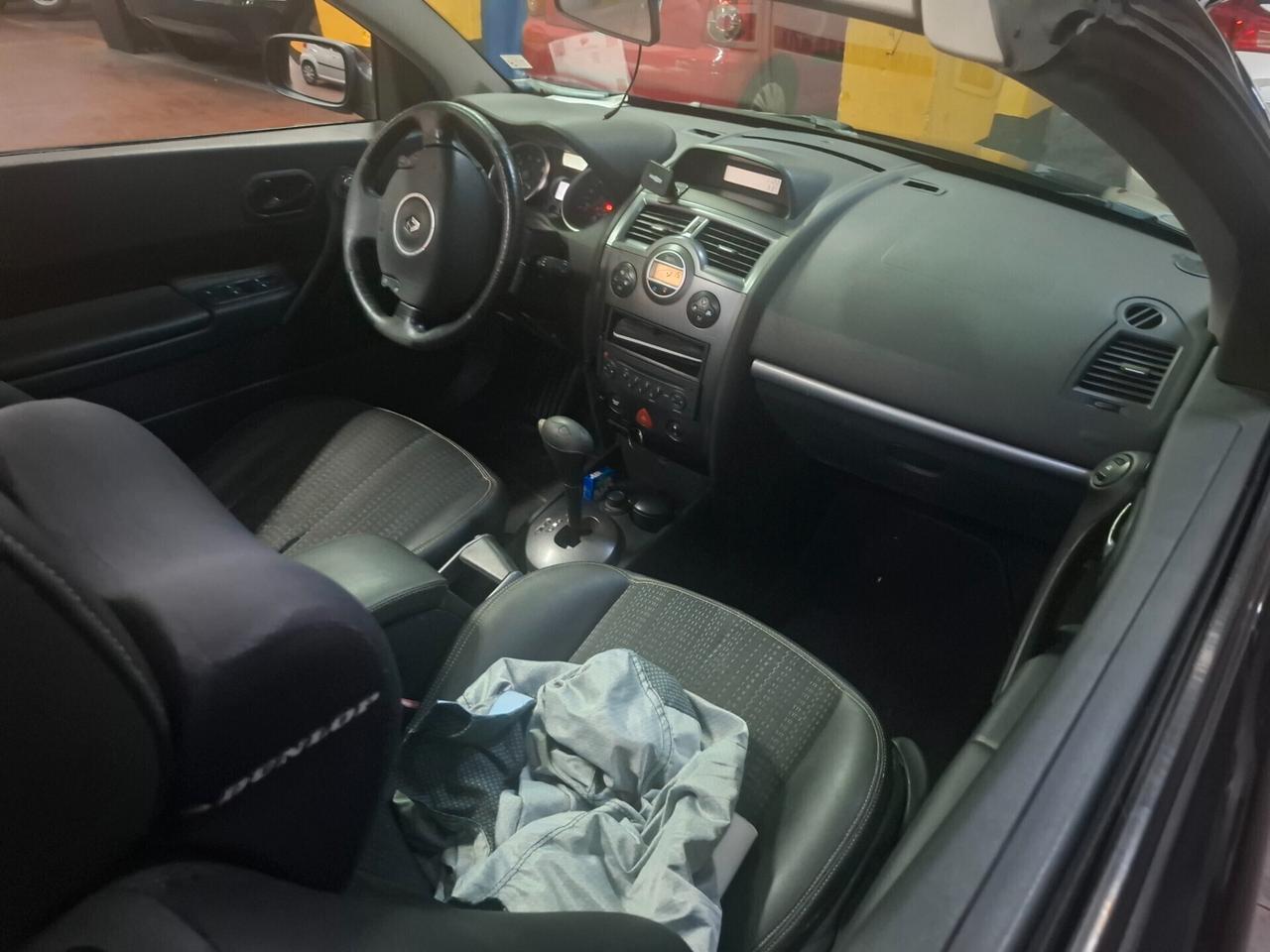 Renault Megane Mégane 1.6 16V 5 porte GPL Serie cabrio