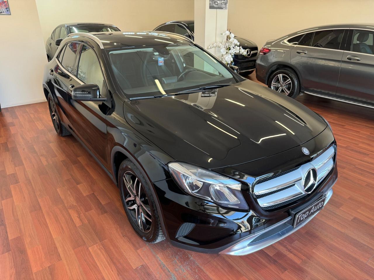 MERCEDES-BENZ GLA 200 d AUT. 4MATIC SPORT