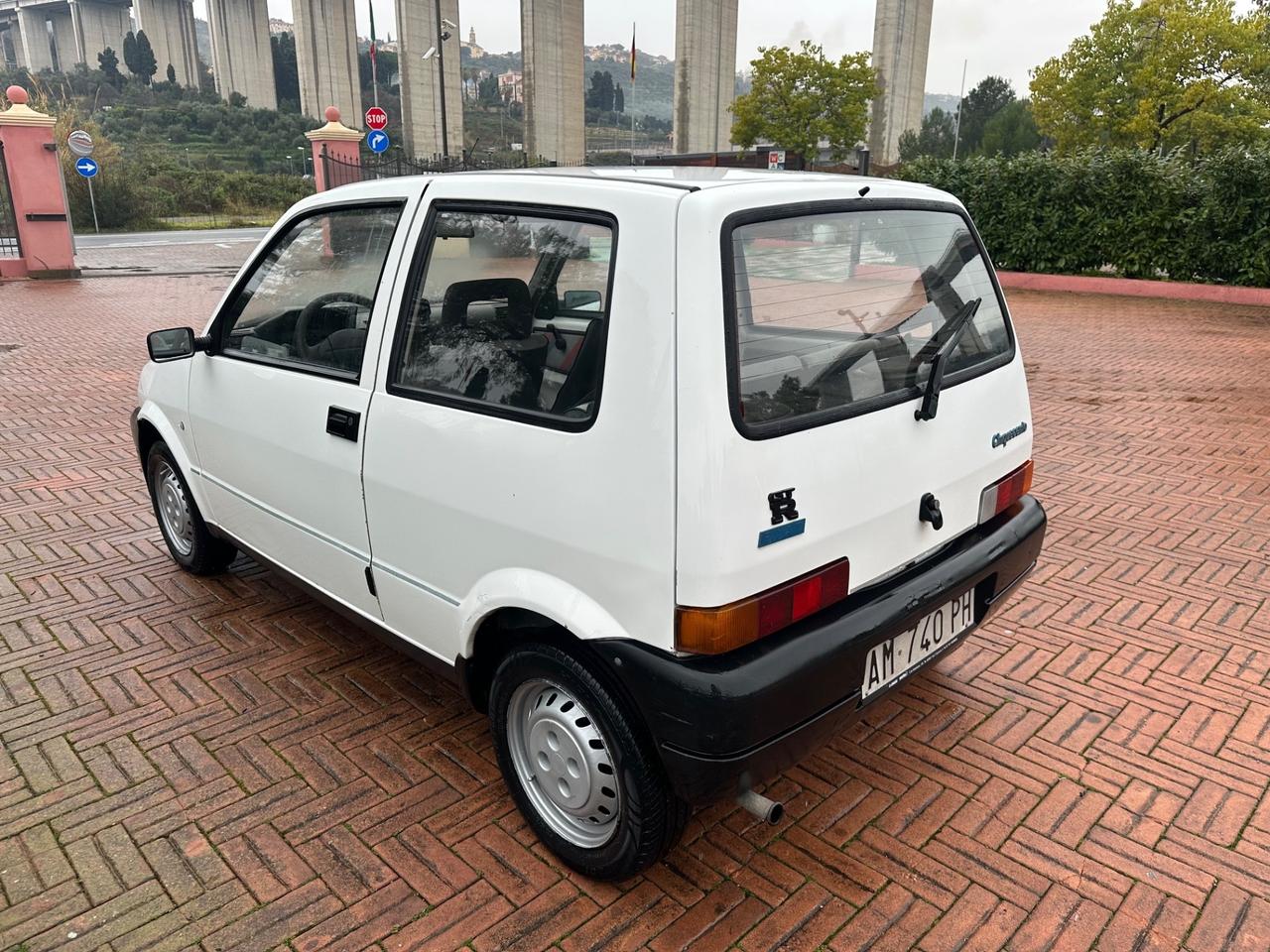 Fiat Cinquecento 900i cat Suite