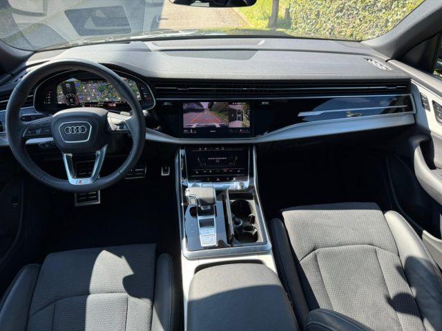 AUDI Q8 50 TDI 286 CV quattro S line edition Black Pack
