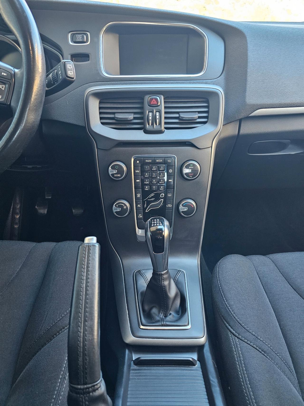Volvo V40 D2 Business