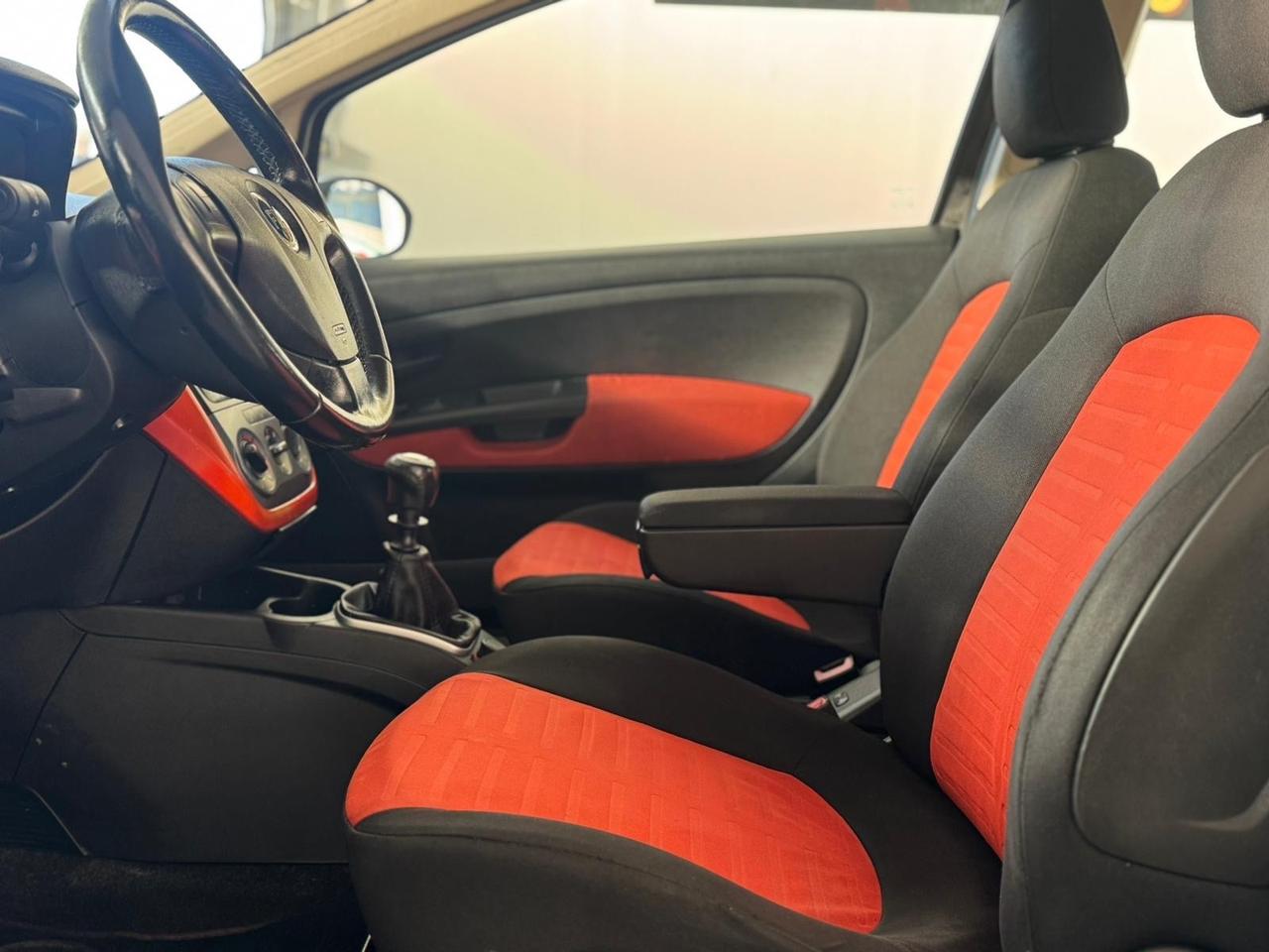 Fiat Grande Punto 1.4 BENZINA OK NEOPATENTATI