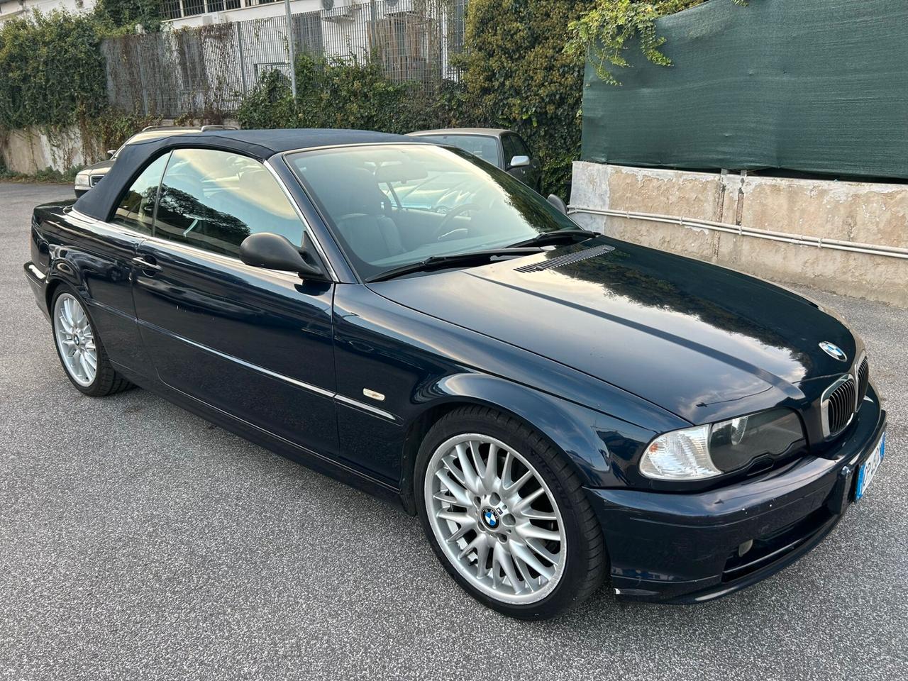Bmw 320 320i (2.2) cat 4 porte Attiva