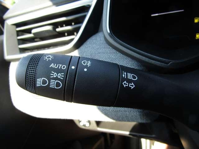 Renault Clio 1.0 ECO-G TECHNO KM 0 NEOPATENTATI,CERCHI 16,LED