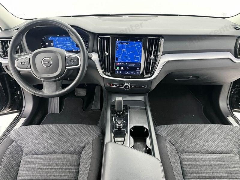 Volvo V60 B3 (bz) 163CV AUT CORE **AUTOCARRO N1**