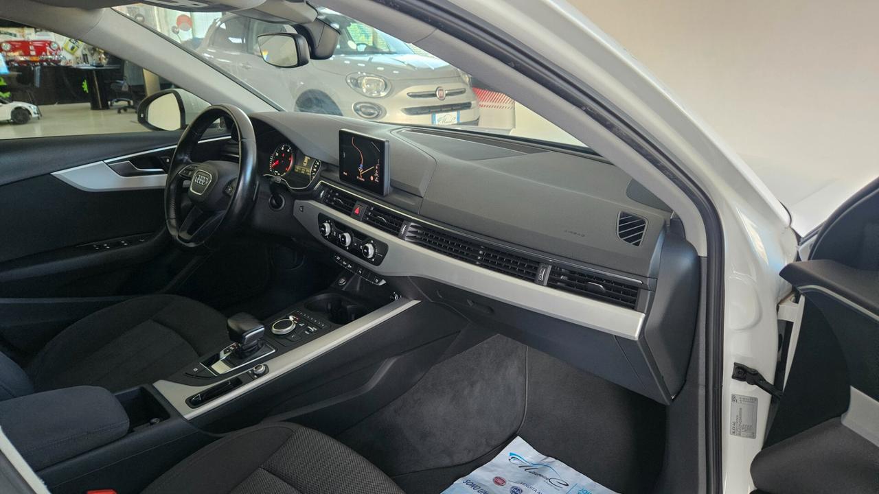 Audi A4 Avant 2.0 TDI 150 CV ultra S tronic