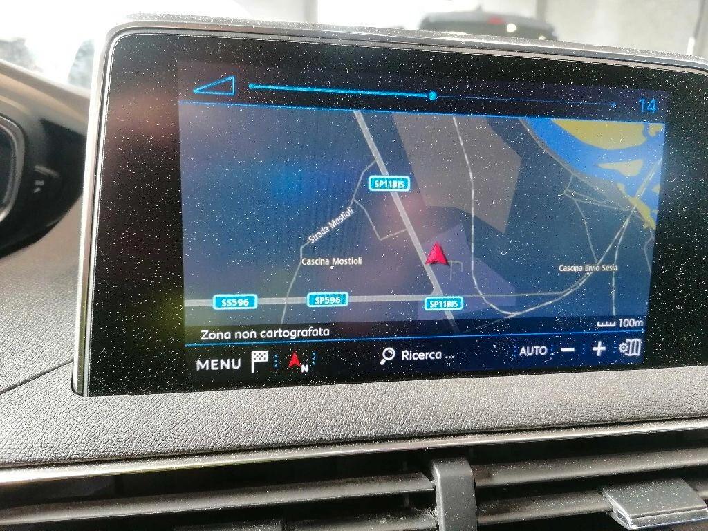 Peugeot 3008 BlueHDi 130 S&S EAT8 Allure