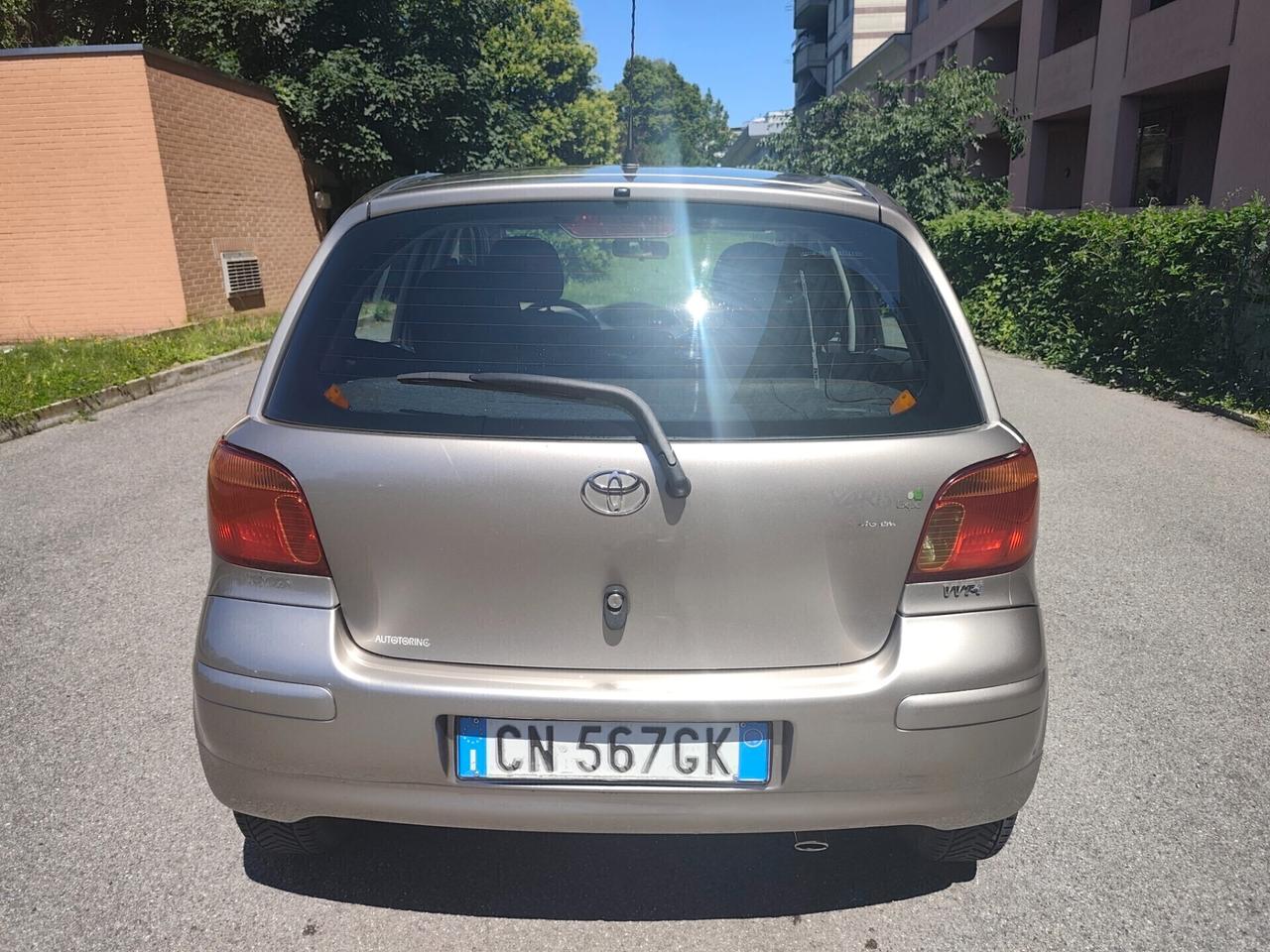 Toyota Yaris 1.0i Benz euro 4 5 porte