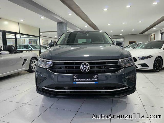 VOLKSWAGEN Tiguan 2.0 TDI 150CV SCR DSG Life - Fari Led