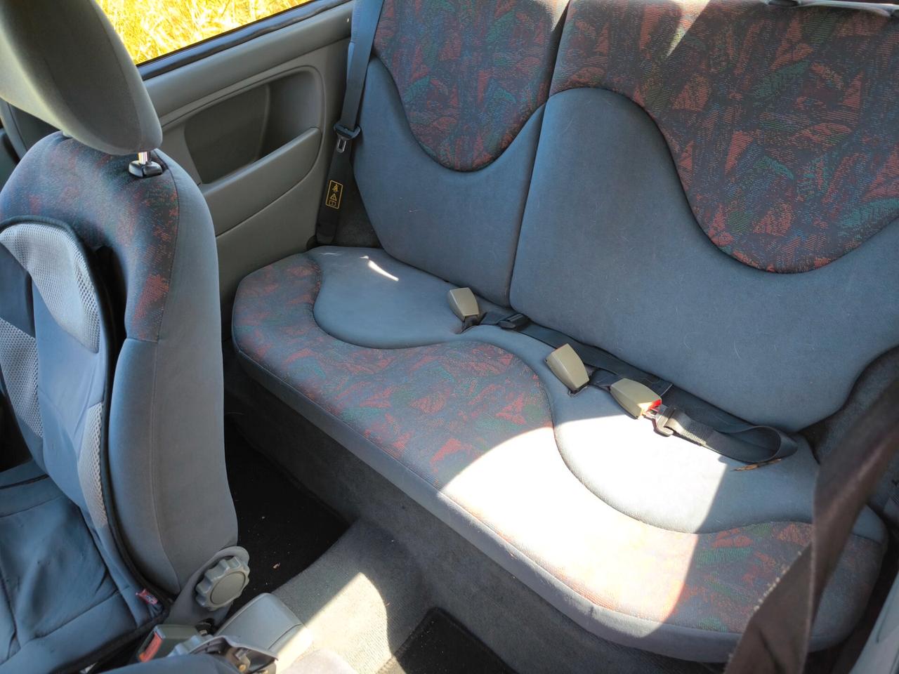 Nissan Micra 1.0i 16V cat 3 porte