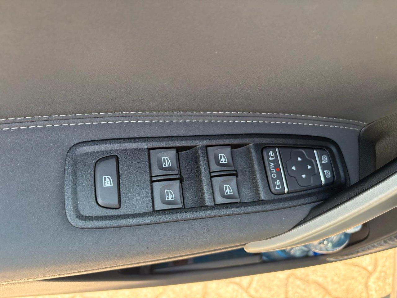 Mercedes T 180 D Progressive 7G-DCT Long GANCIO OK NEOPATENTATO