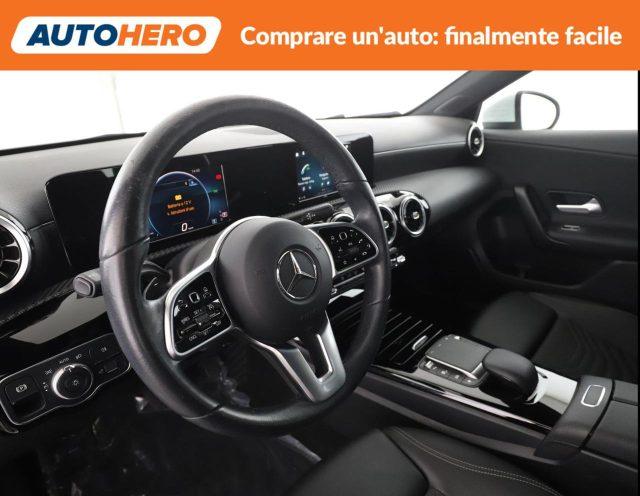 MERCEDES-BENZ A 180 d Automatic Business